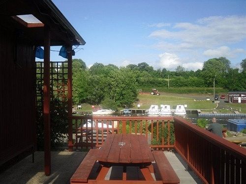 Carrybridge Lakeside Lodge Enniskillen Buitenkant foto